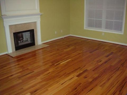 Shoe molding from LL Flooring